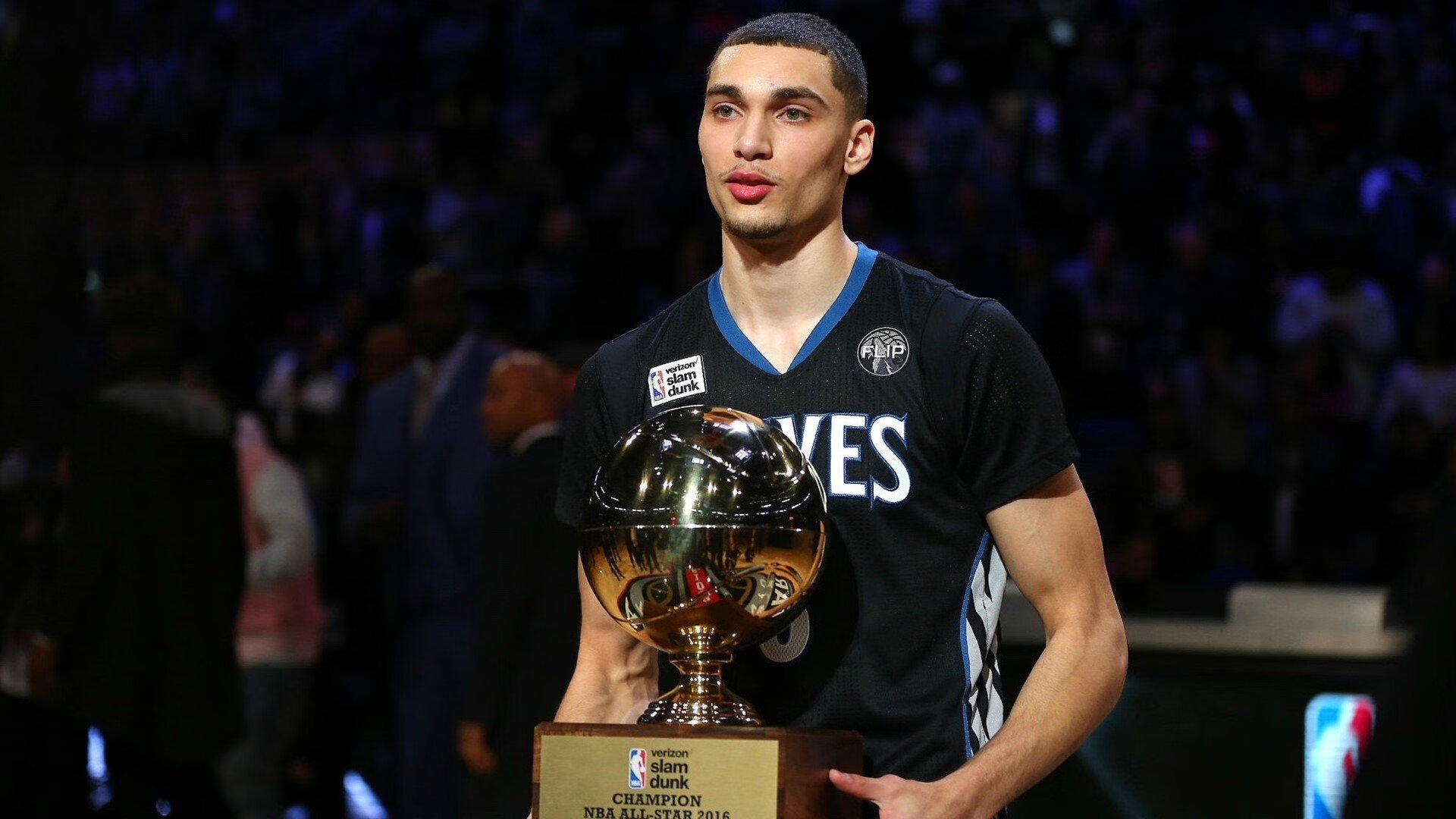 劳塔罗爆发背后的足球哲学,从威尔士淘汰尼日利亚看团队与个人的辩证统一