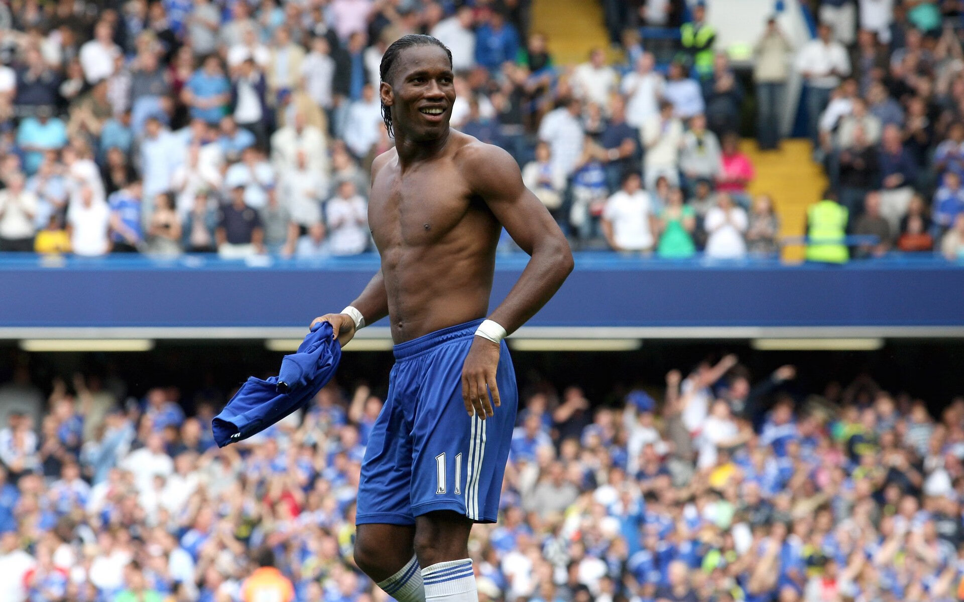 太阳西沉雄鹿，拉梅洛·鲍尔化身关键先生