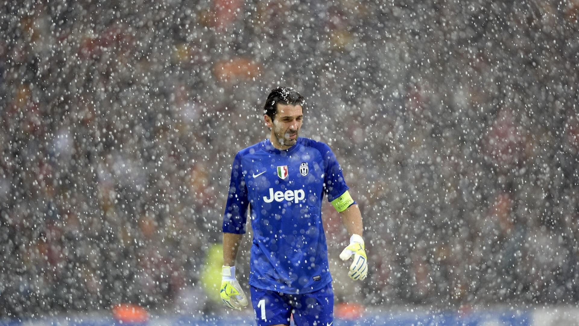 掘金碾压雄鹿，浓眉表现堪称教科书，一场现代篮球的战术盛宴